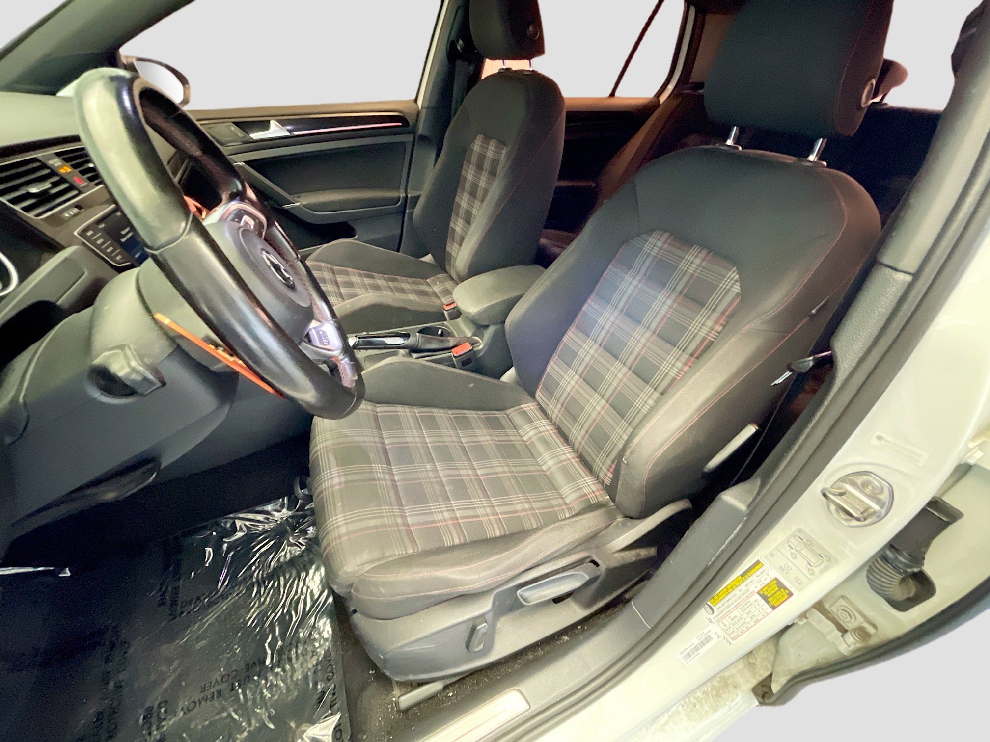 Used 2017 Volkswagen GTI S image 12