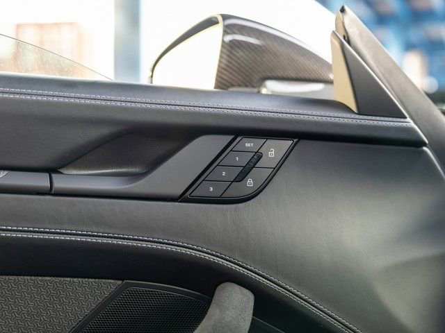 Used 2025 Porsche 911 Carrera 4 GTS image 41