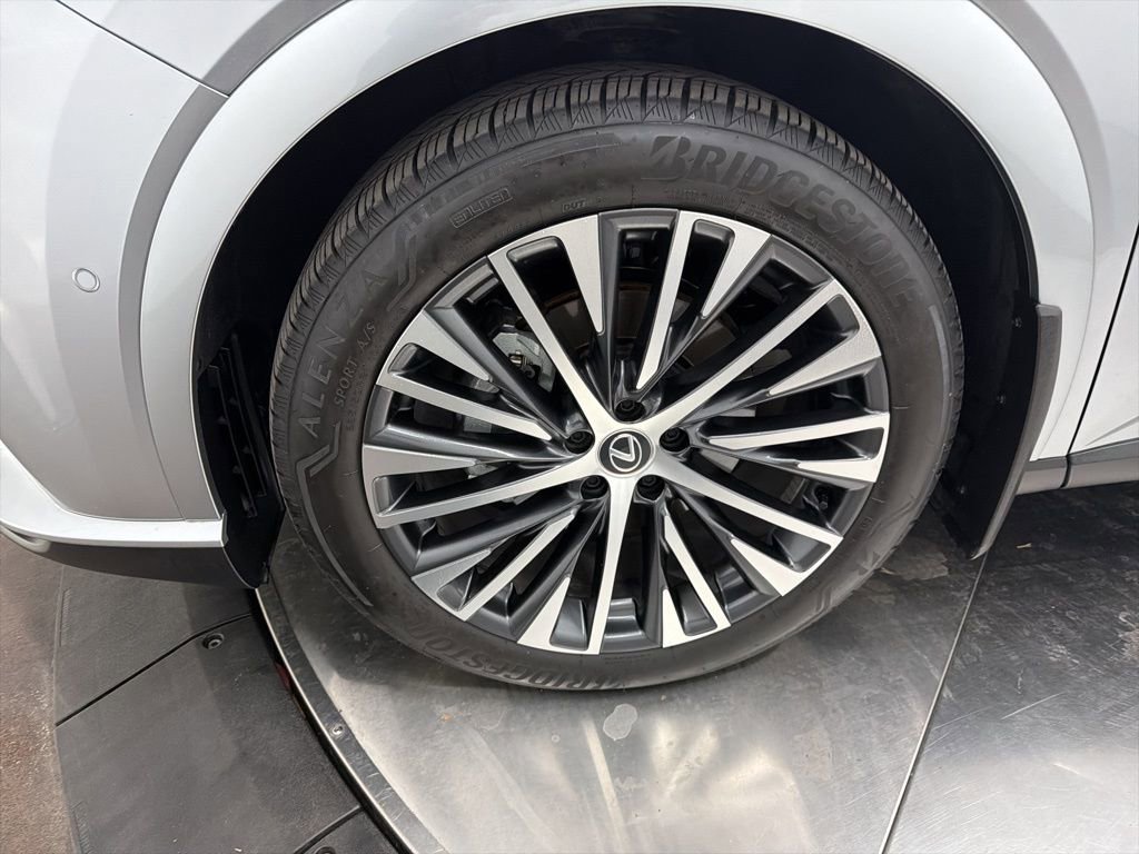 Used 2023 Lexus RX 350 Premium Plus image 33