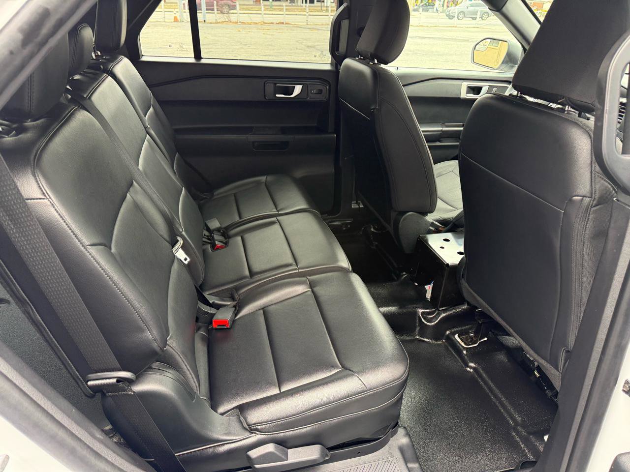 Used 2021 Ford Explorer 4WD Police Interceptor image 19