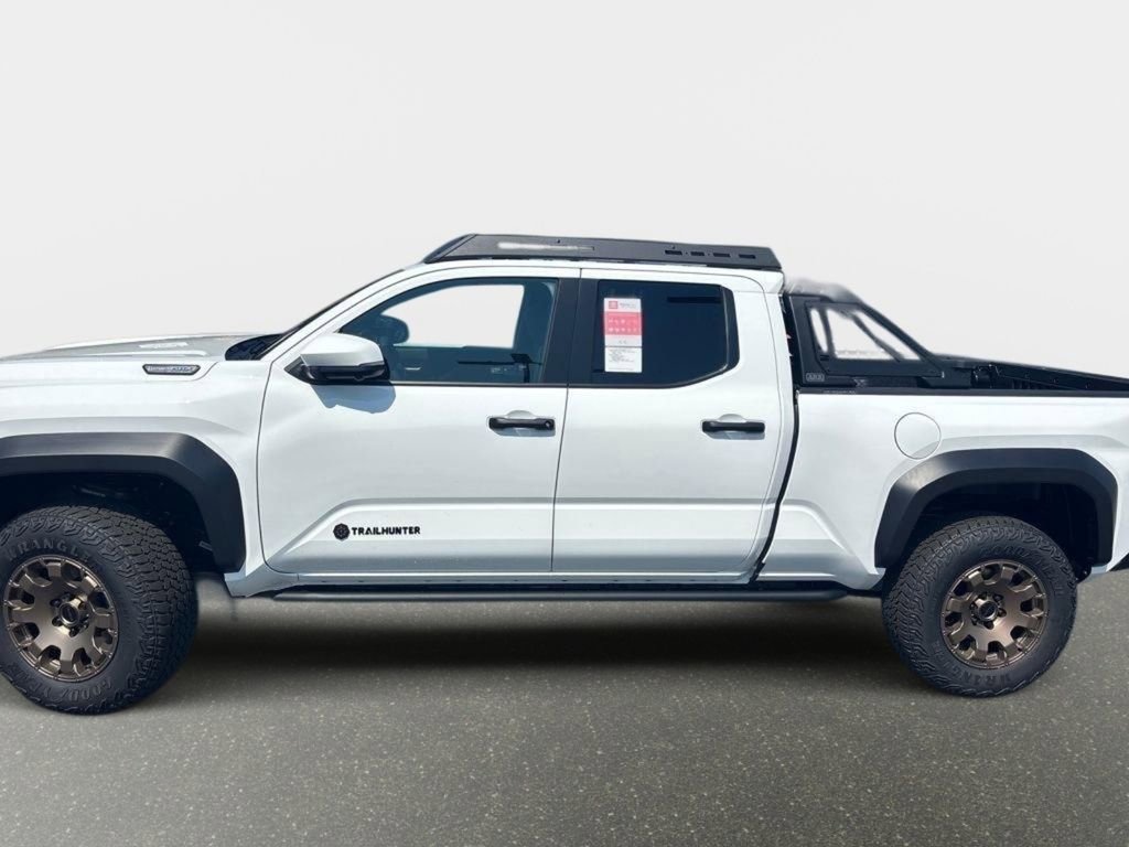 New 2025 Toyota Tacoma Trailhunter image 3