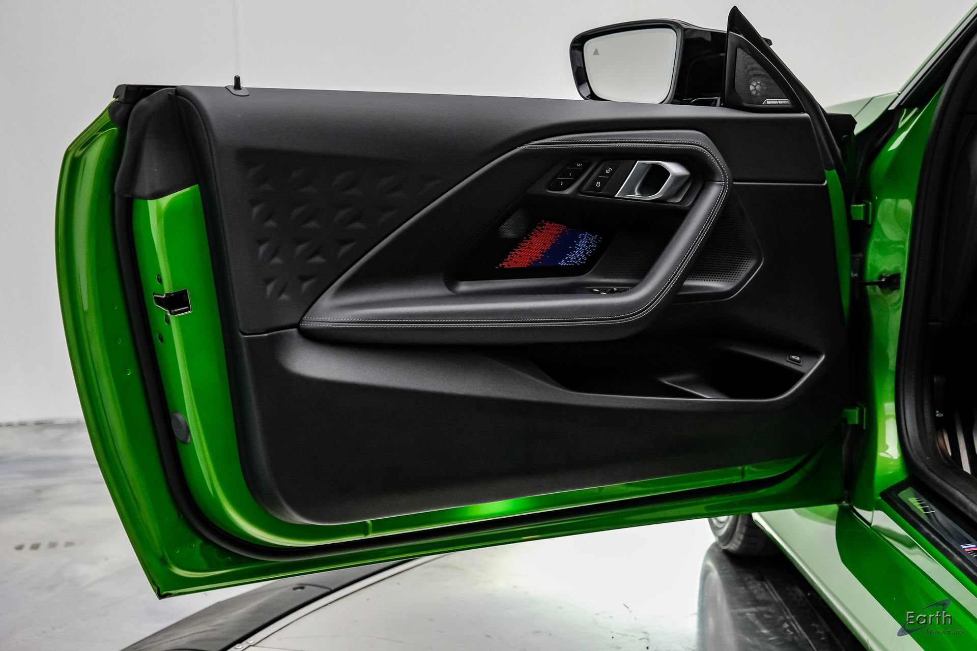 Used 2025 BMW M2 w/ Lighting Package RWD image 83