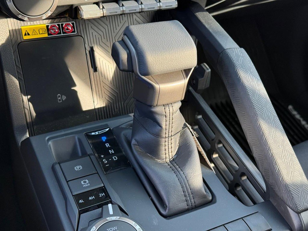 New 2025 Toyota Tacoma SR5 image 18