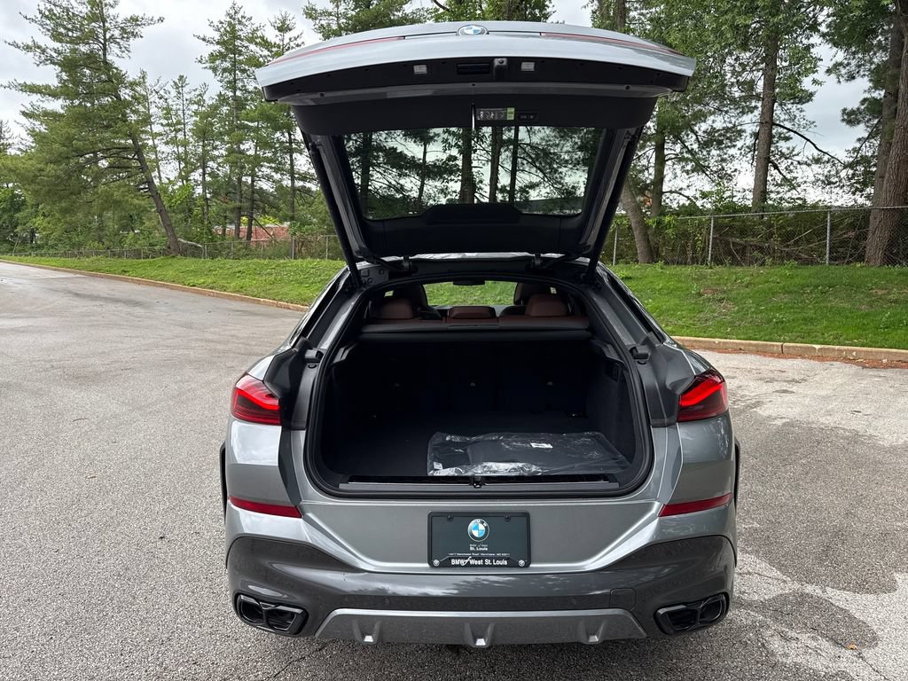 New 2026 BMW X6 M60i AWD/4WD image 26