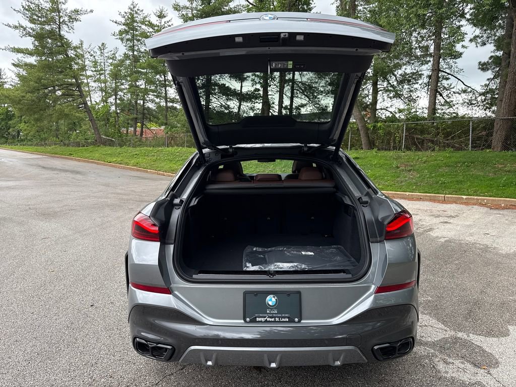 New 2026 BMW X6 M60i AWD/4WD image 26