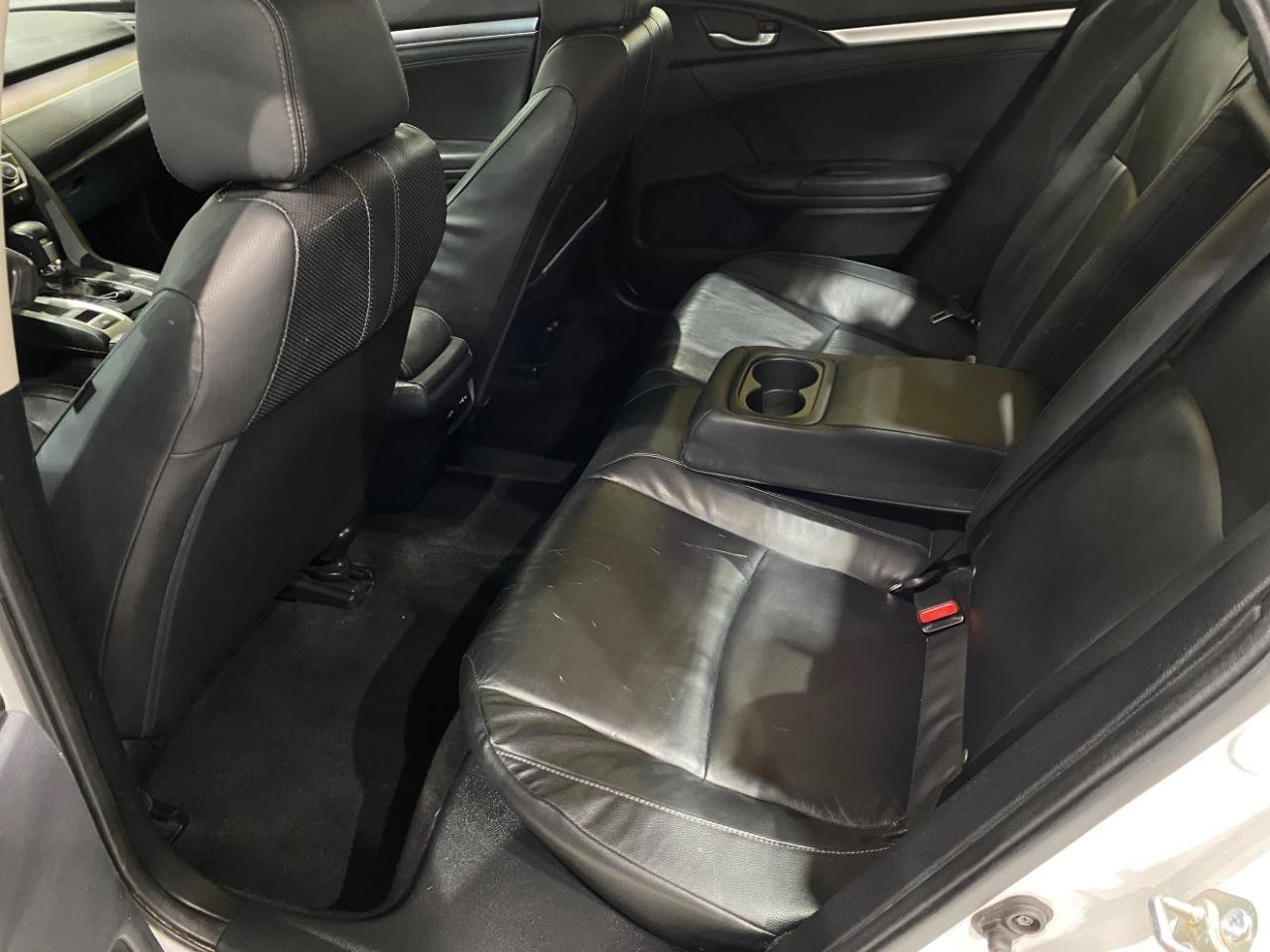 Used 2016 Honda Civic Touring image 18