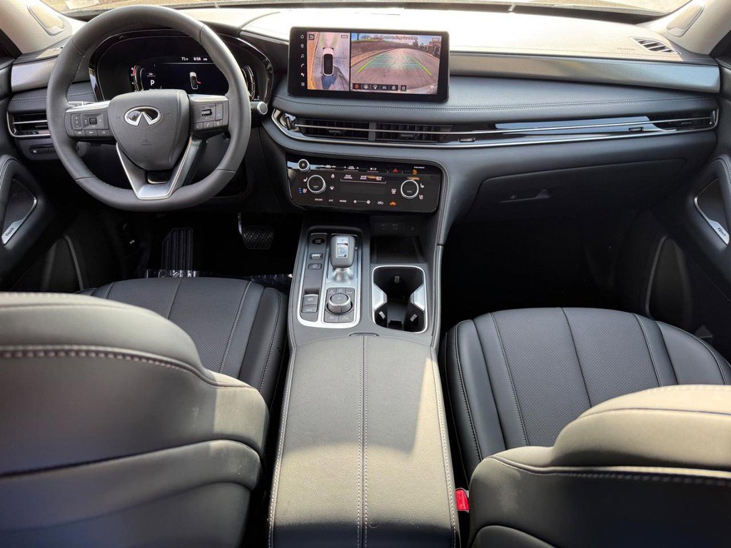Used 2026 INFINITI QX60 Luxe w/ Cargo Package image 11