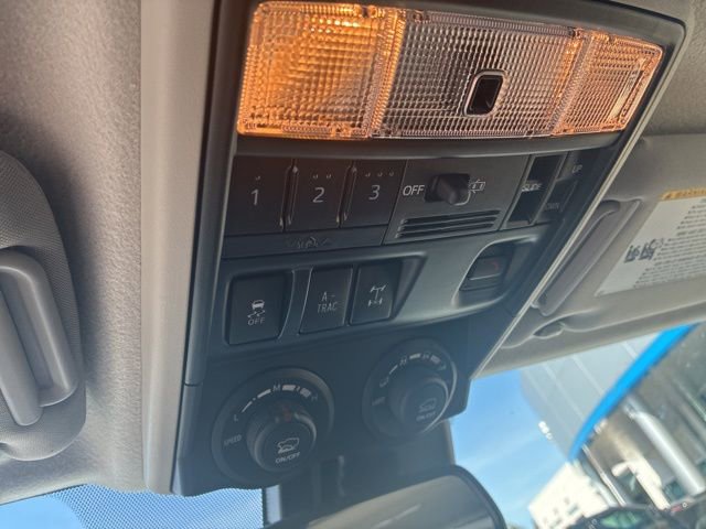 Used 2020 Toyota 4Runner TRD Off-Road Premium w/ Moonroof Package image 16