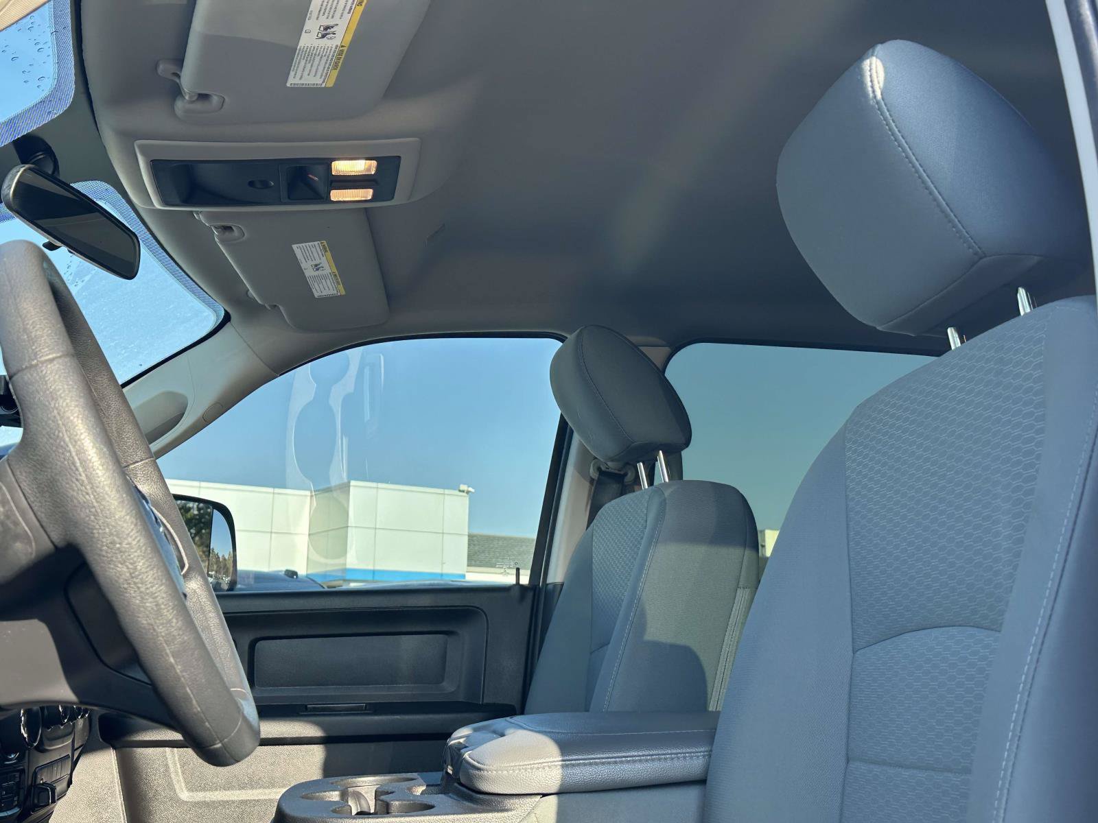 Used 2018 RAM 1500 Express w/ Express Value Package AWD/4WD image 23