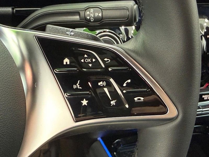 New 2025 Mercedes-Benz GLA 250 4MATIC image 11