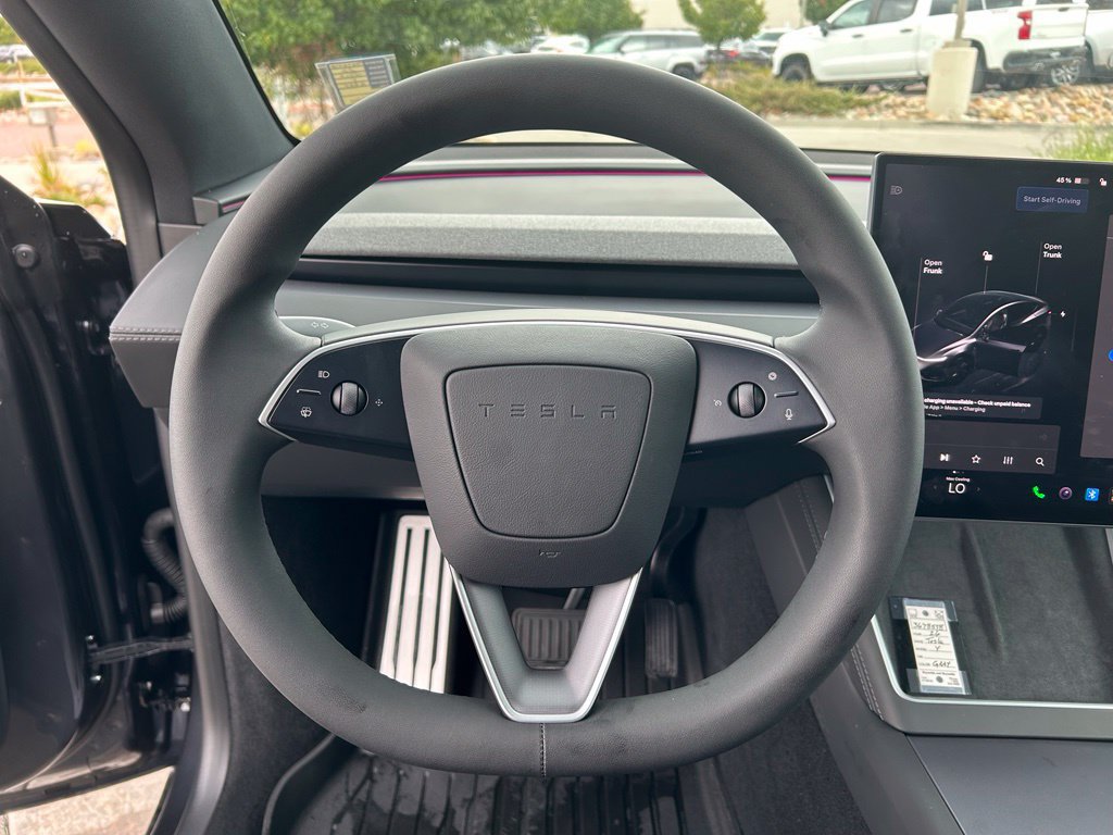 Used 2026 Tesla Model Y Long Range AWD/4WD image 9