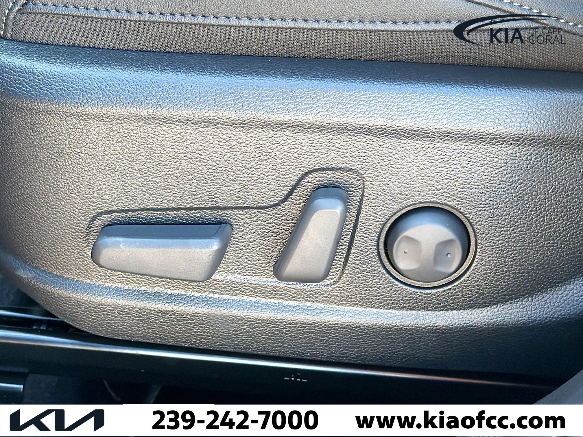 New 2026 Kia Seltos EX image 22