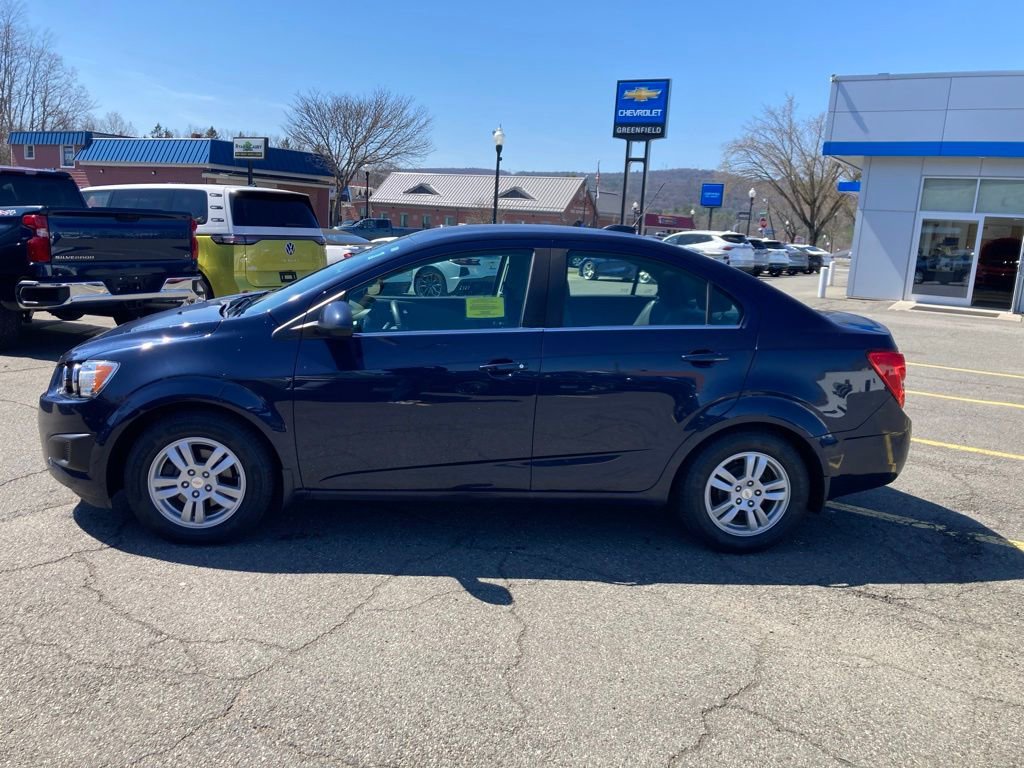 Used 2016 Chevrolet Sonic LT FWD image 4