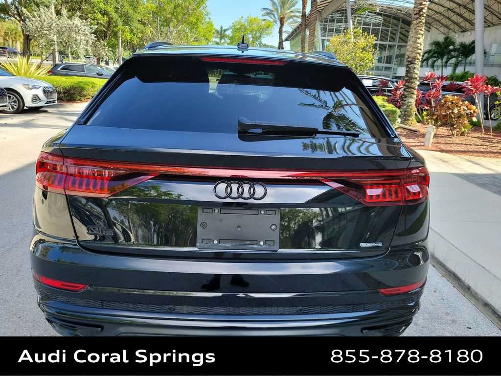 Certified 2022 Audi Q8 Prestige w/ Prestige Package AWD/4WD image 13