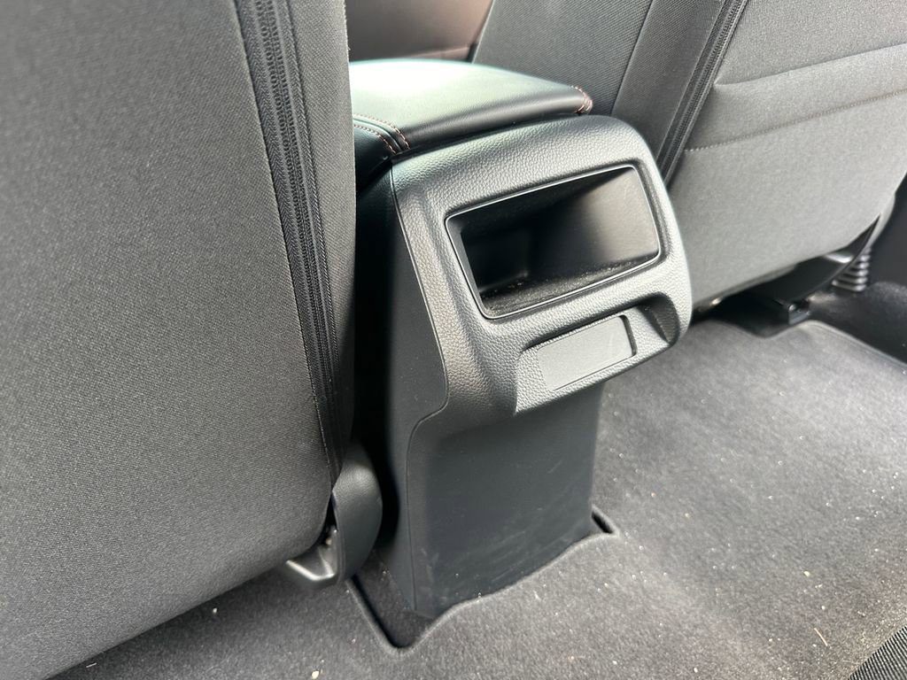 Certified 2025 Honda HR-V Sport image 27