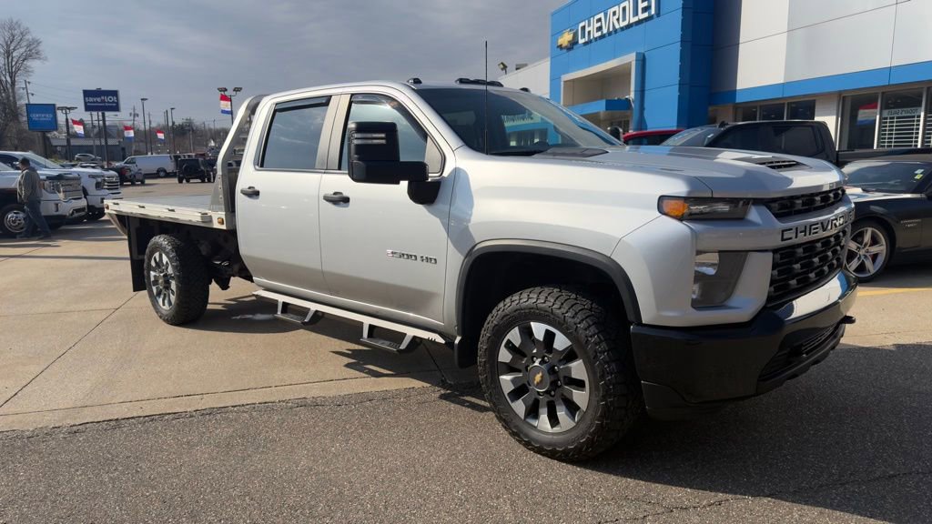 Used 2021 Chevrolet Silverado 2500 Custom w/ Custom Convenience Package image 2