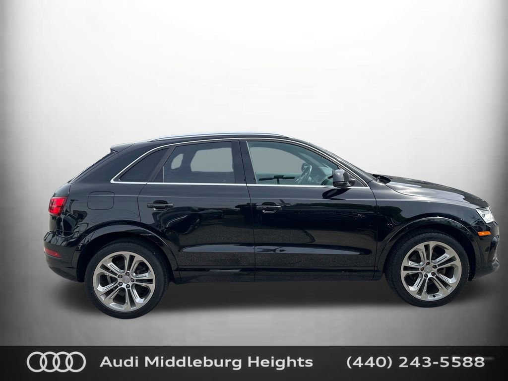 Used 2016 Audi Q3 2.0T Premium Plus w/ Technology Package AWD/4WD image 9
