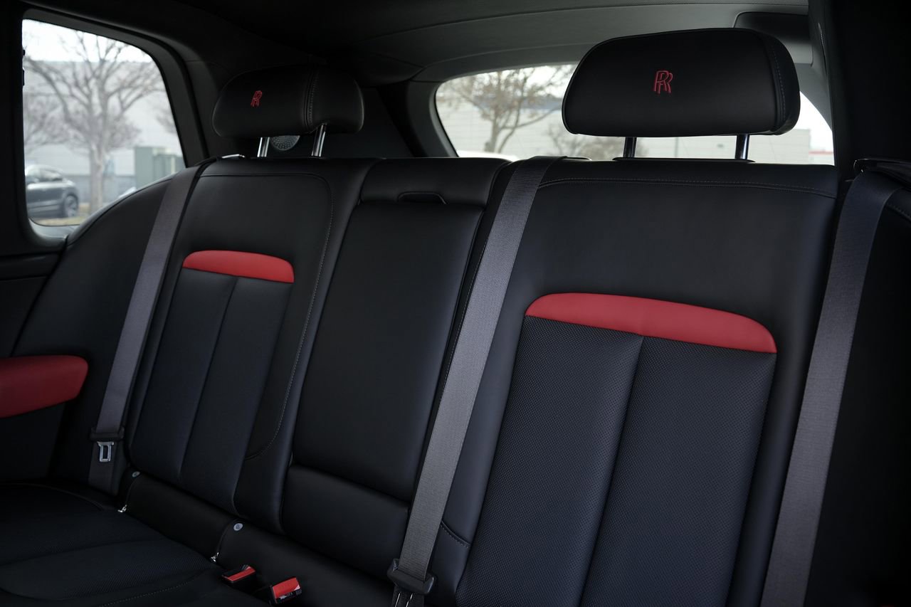 New 2026 Rolls-Royce Cullinan AWD/4WD image 39