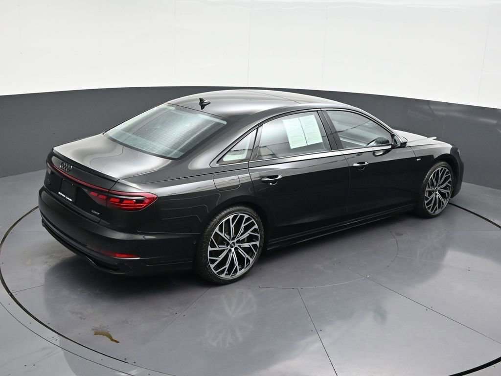 Used 2023 Audi A8 L 3.0T image 18