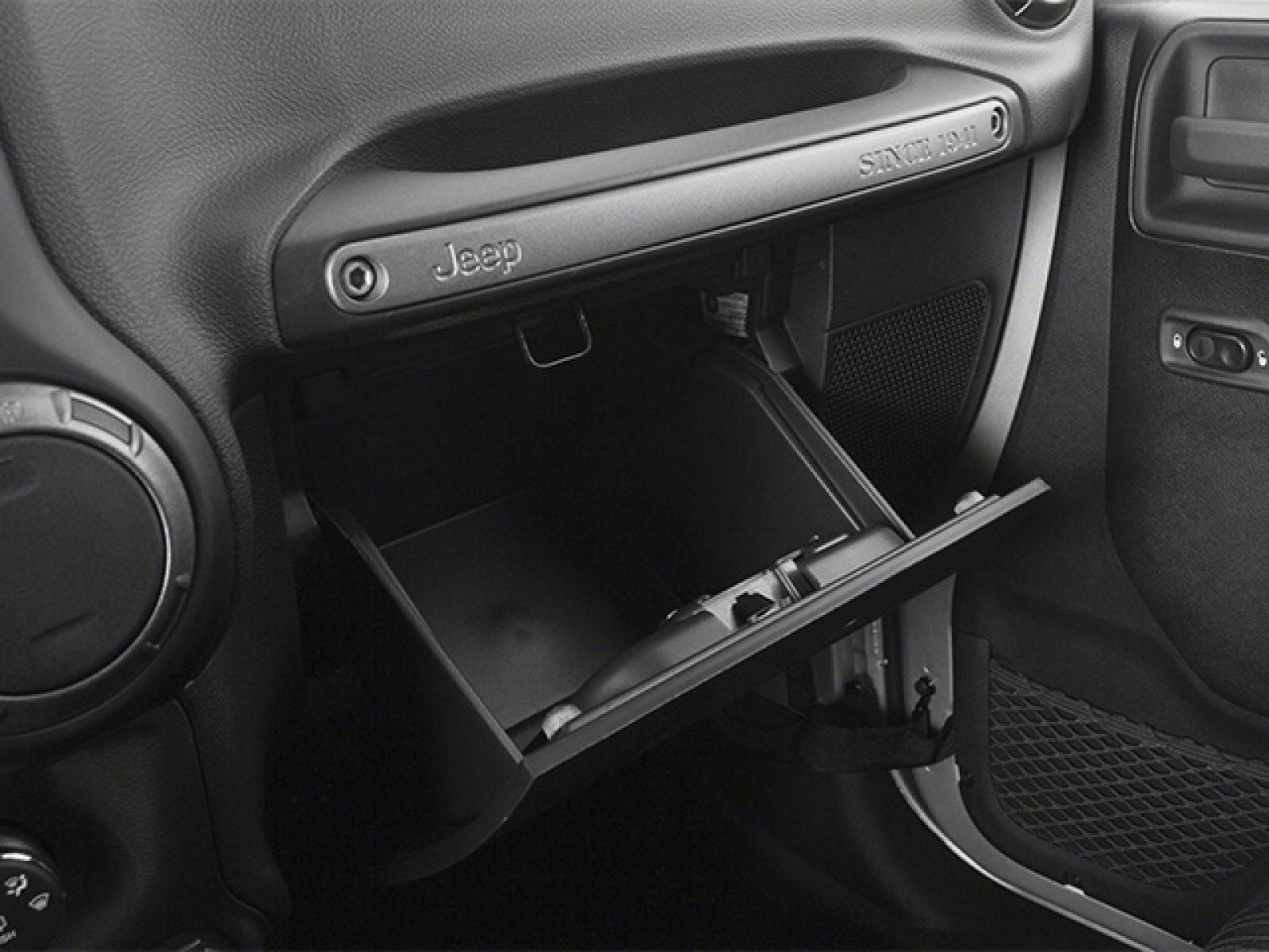 Used 2014 Jeep Wrangler Unlimited Sport w/ Quick Order Package 24S image 13