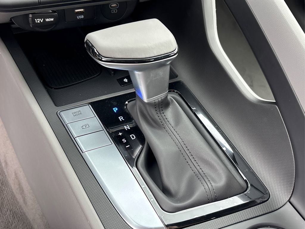 New 2025 Hyundai Elantra Sport image 27