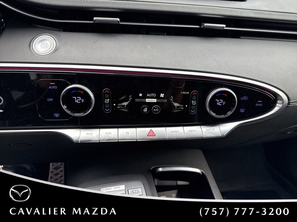 Used 2024 Genesis GV70 2.5T w/ Sport Prestige Package AWD/4WD image 18