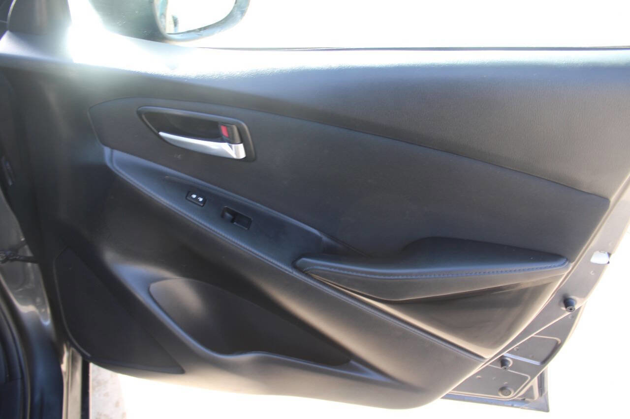 Used 2016 Scion iA FWD image 10