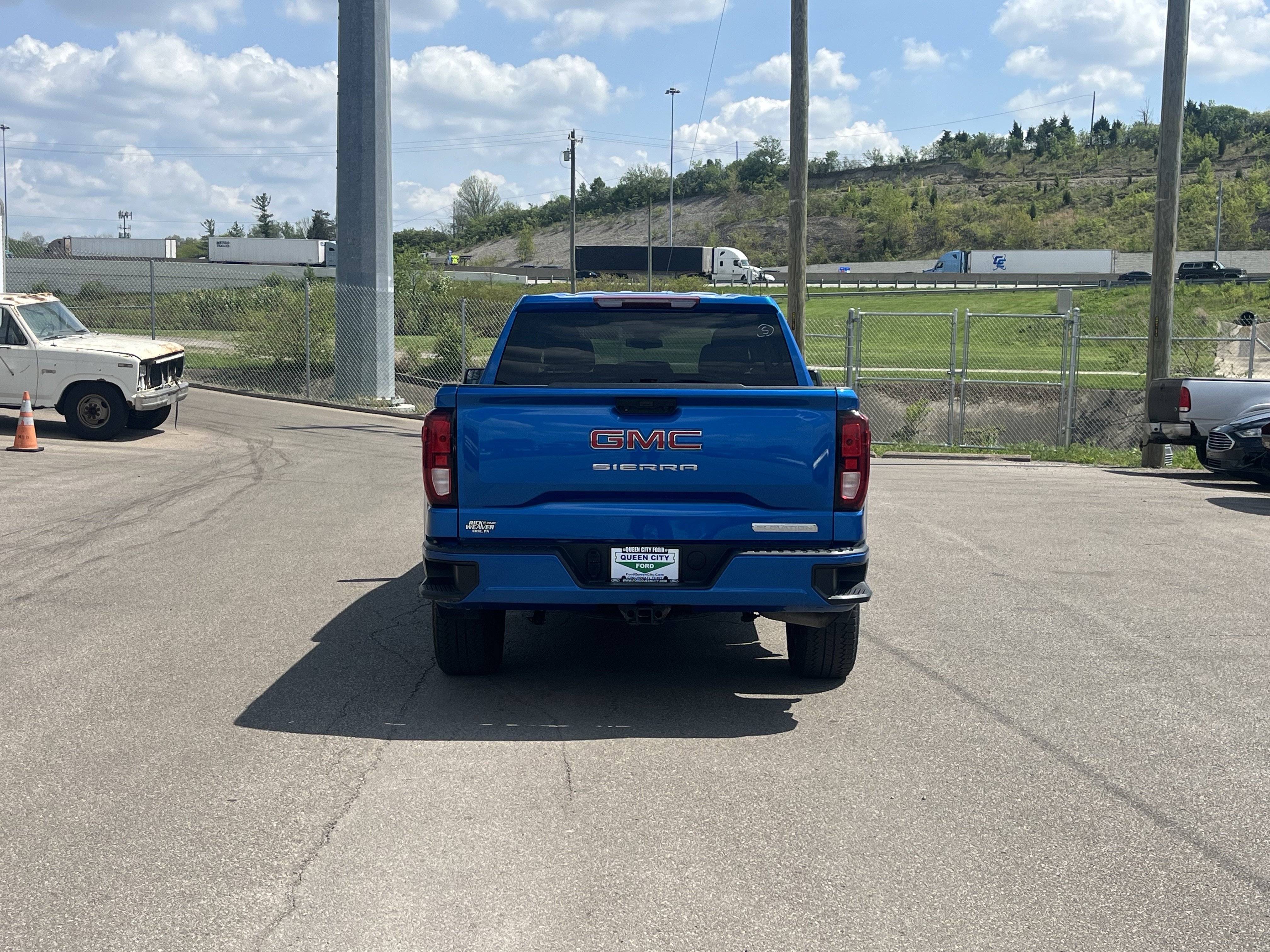 Used 2023 GMC Sierra 1500 Elevation image 6