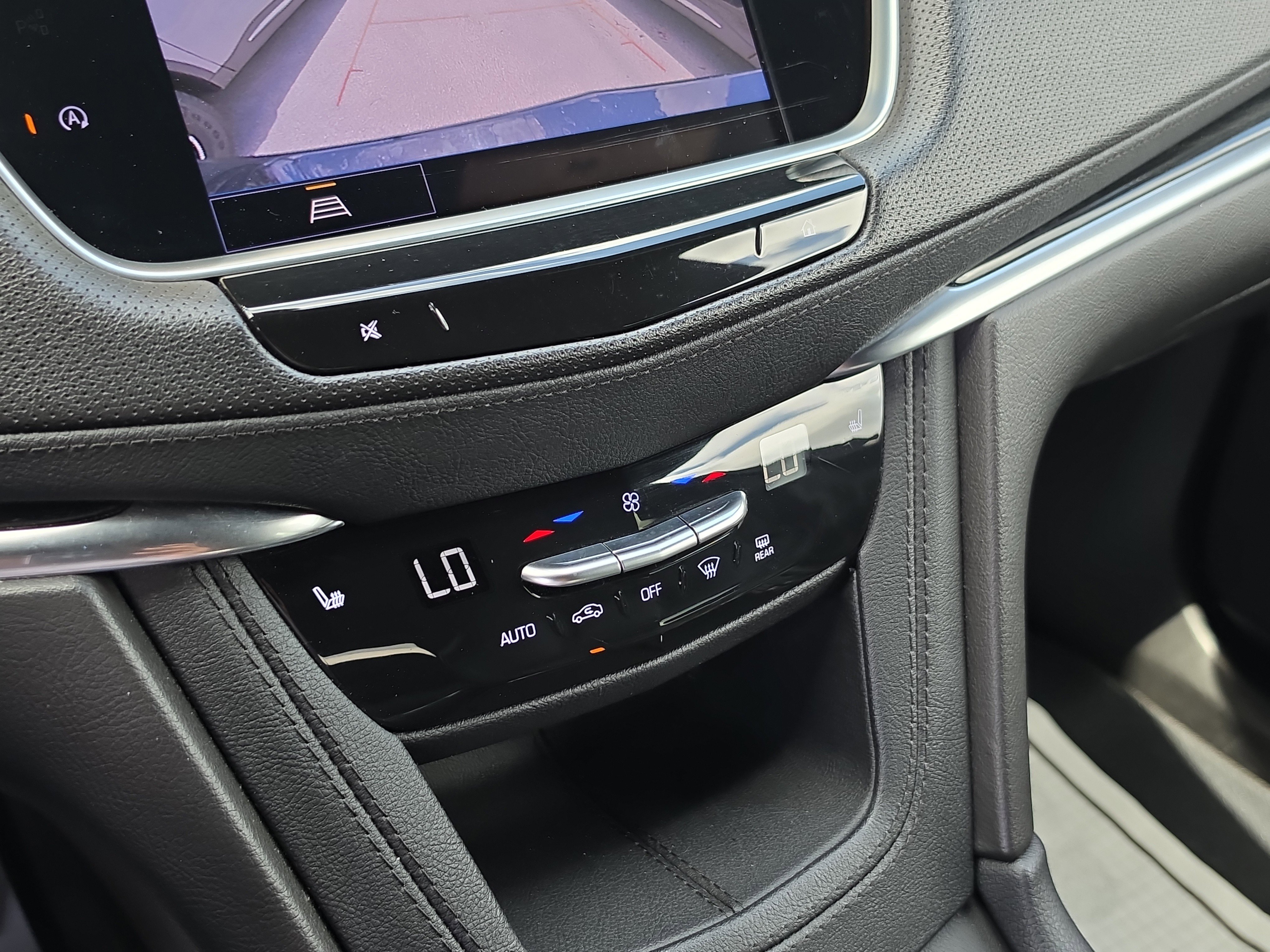 Used 2023 Cadillac XT5 Premium Luxury FWD image 23
