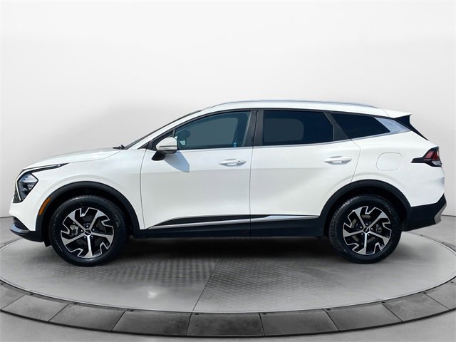 Used 2023 Kia Sportage EX image 2