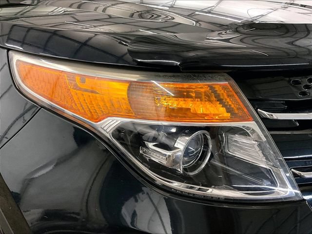 Used 2015 Ford Explorer Limited w/ Equipment Group 302A AWD/4WD image 29