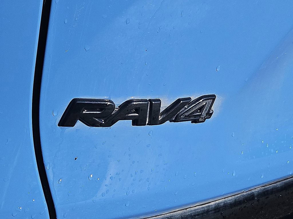 Used 2024 Toyota RAV4 XSE image 15