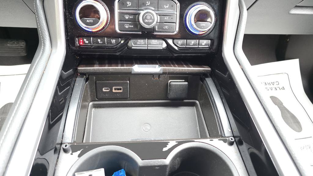 Used 2022 GMC Yukon XL Denali AWD/4WD image 21
