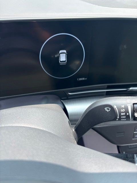 Used 2024 Hyundai Kona Limited AWD/4WD image 4