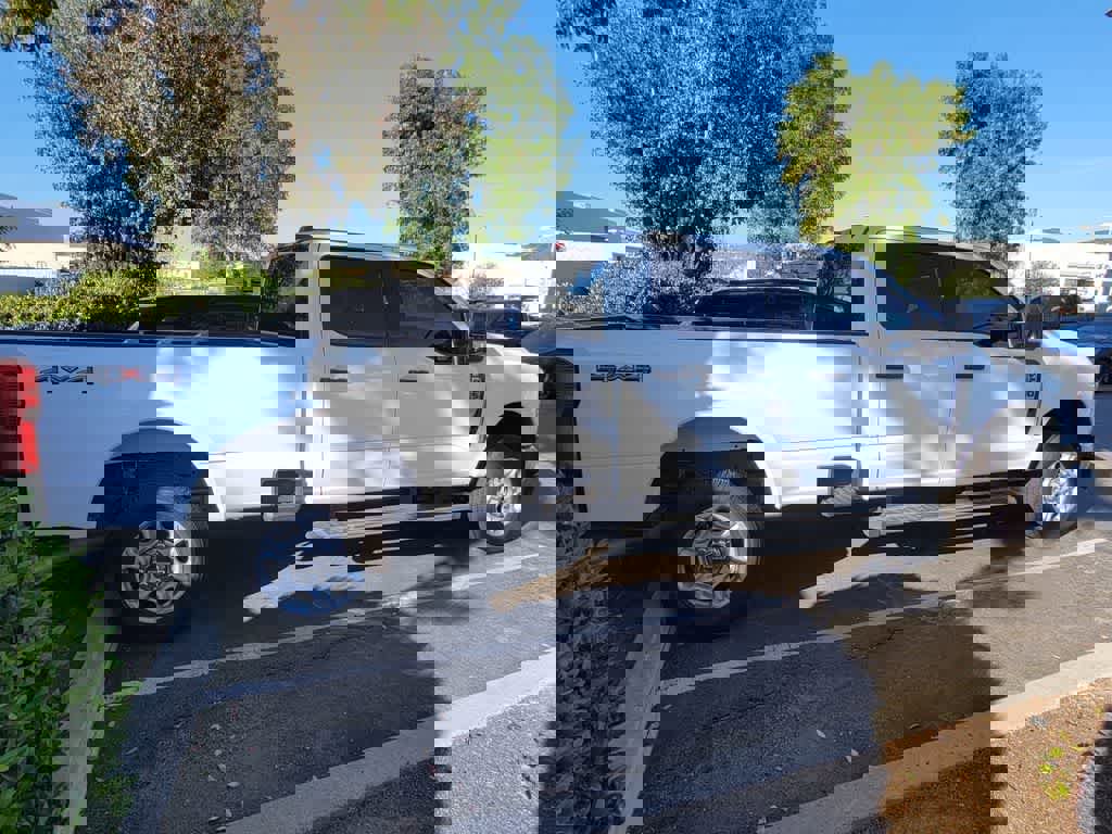 Used 2025 Ford F250 XLT image 10