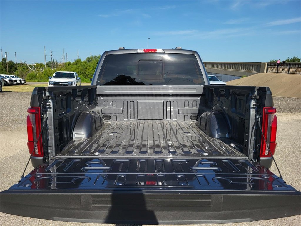 New 2025 Ford F150 Lariat w/ Equipment Group 502A High image 8