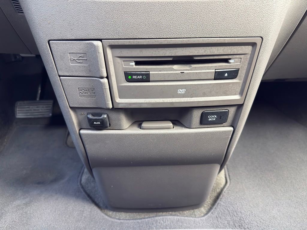 Used 2014 Honda Odyssey Touring image 32
