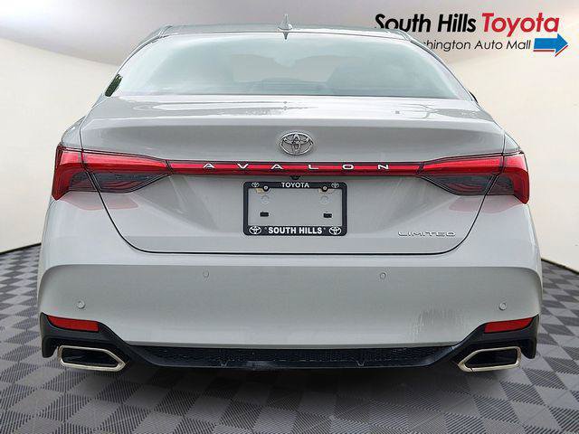 Certified 2022 Toyota Avalon Limited w/ Advanced Safety Package FWD image 5