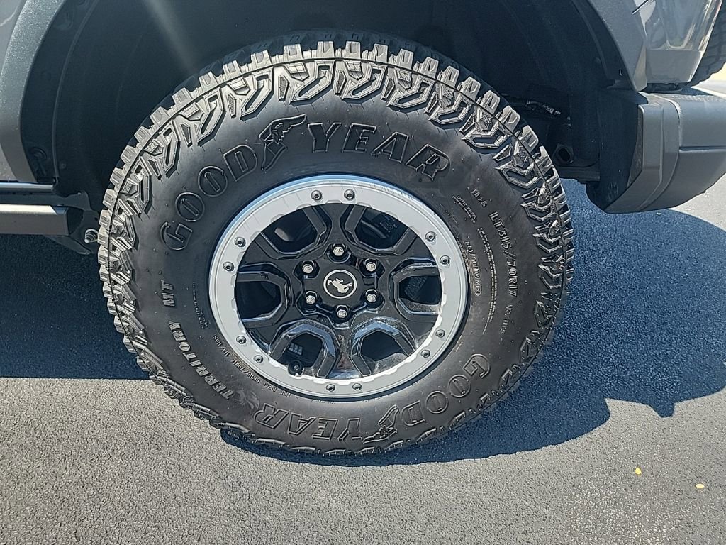 Used 2024 Ford Bronco Badlands image 22