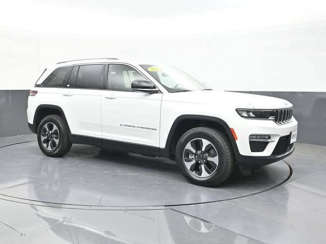 Used 2023 Jeep Grand Cherokee 4WD 4xe image 18