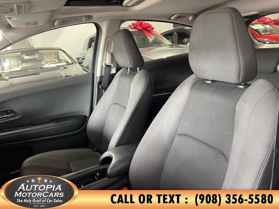 Used 2022 Honda HR-V EX image 12