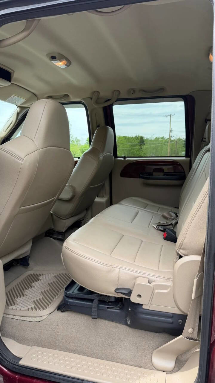 Used 2006 Ford F350 Lariat image 21