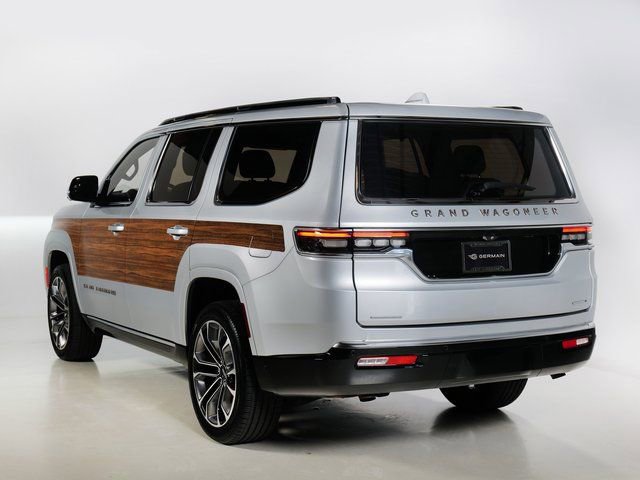 Used 2022 Jeep Grand Wagoneer Series III w/ Rear Seat Video Group 1 AWD/4WD image 5