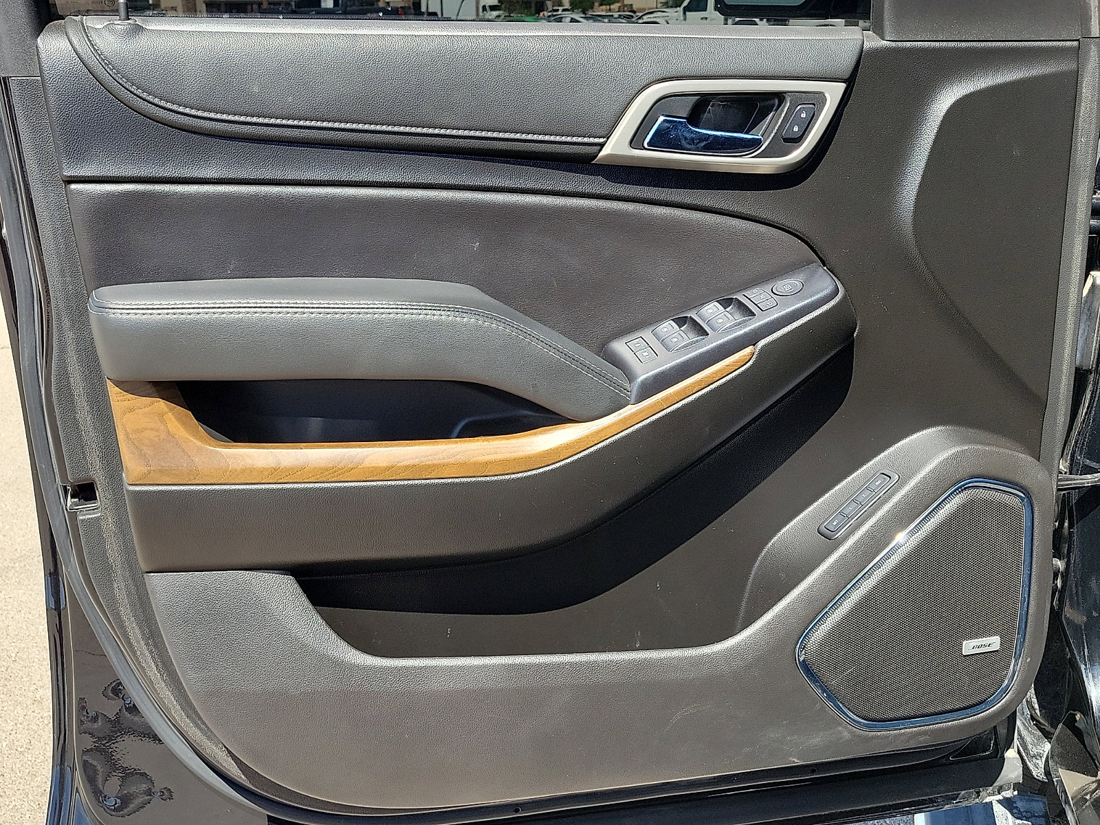 Used 2019 GMC Yukon Denali w/ Denali Ultimate Package image 11