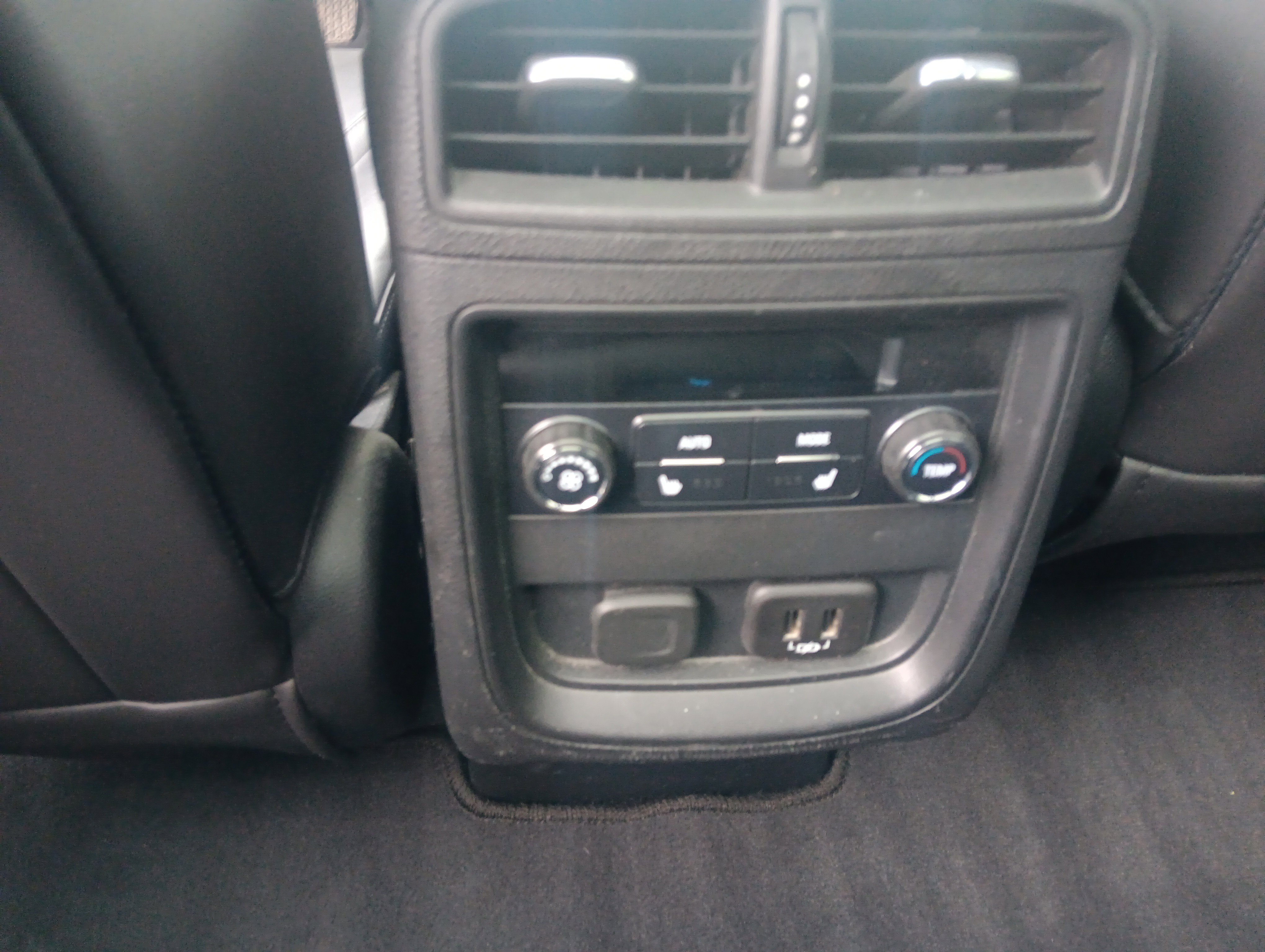 Certified 2019 Buick Envision Essence image 14