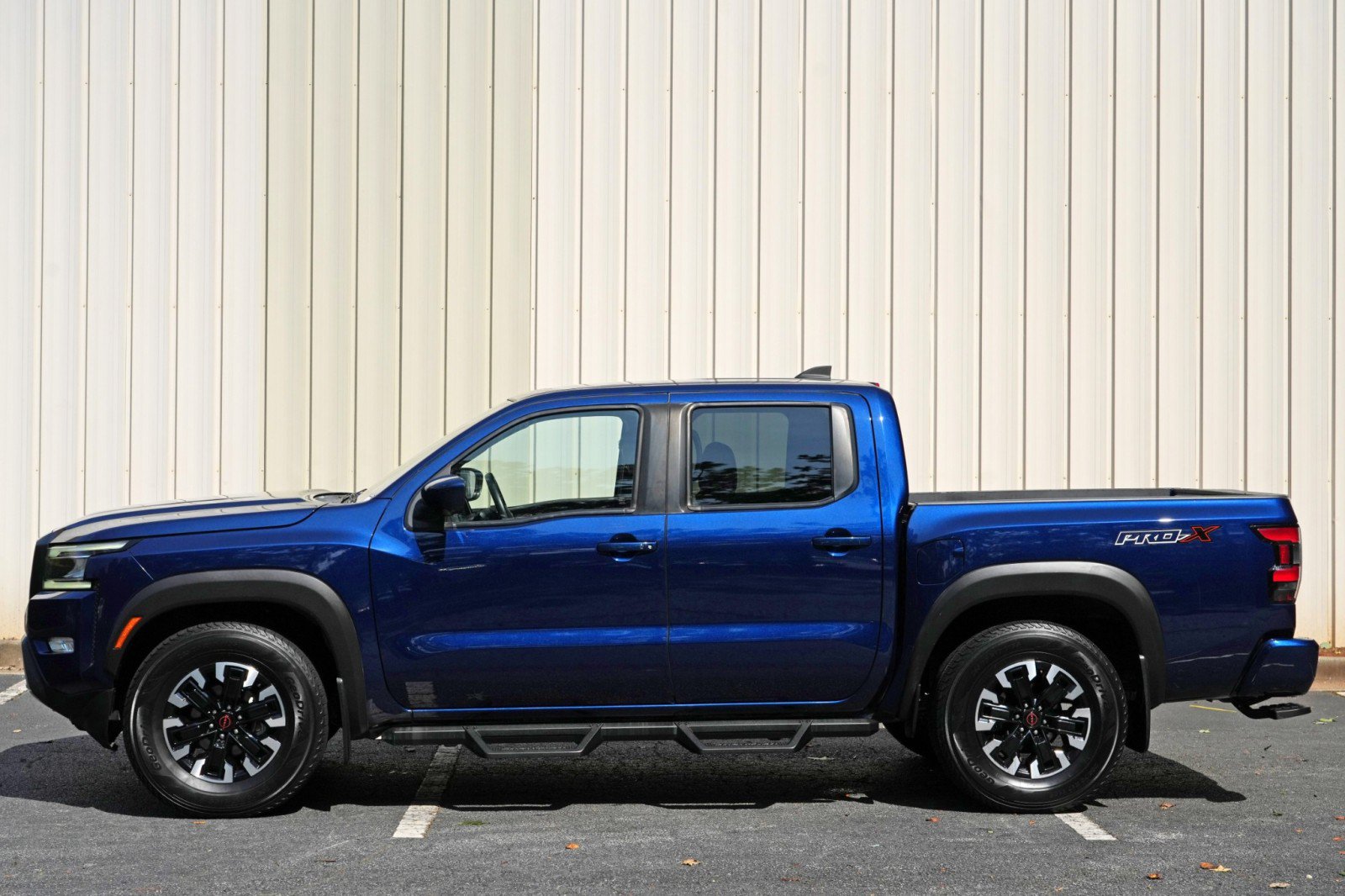 Used 2022 Nissan Frontier Pro-X RWD image 44