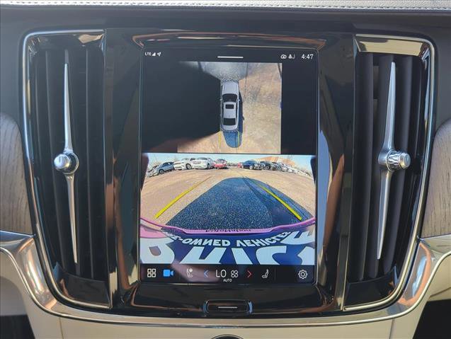 Used 2024 Volvo S90 T8 Ultimate w/ Lounge Package image 13