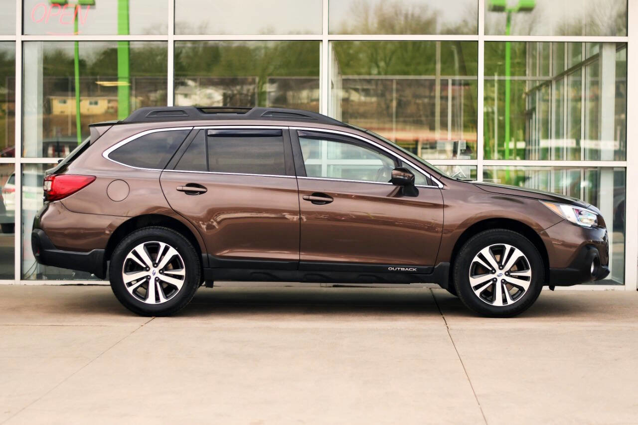 Used 2019 Subaru Outback 2.5i Limited w/ Popular Package #2 image 8