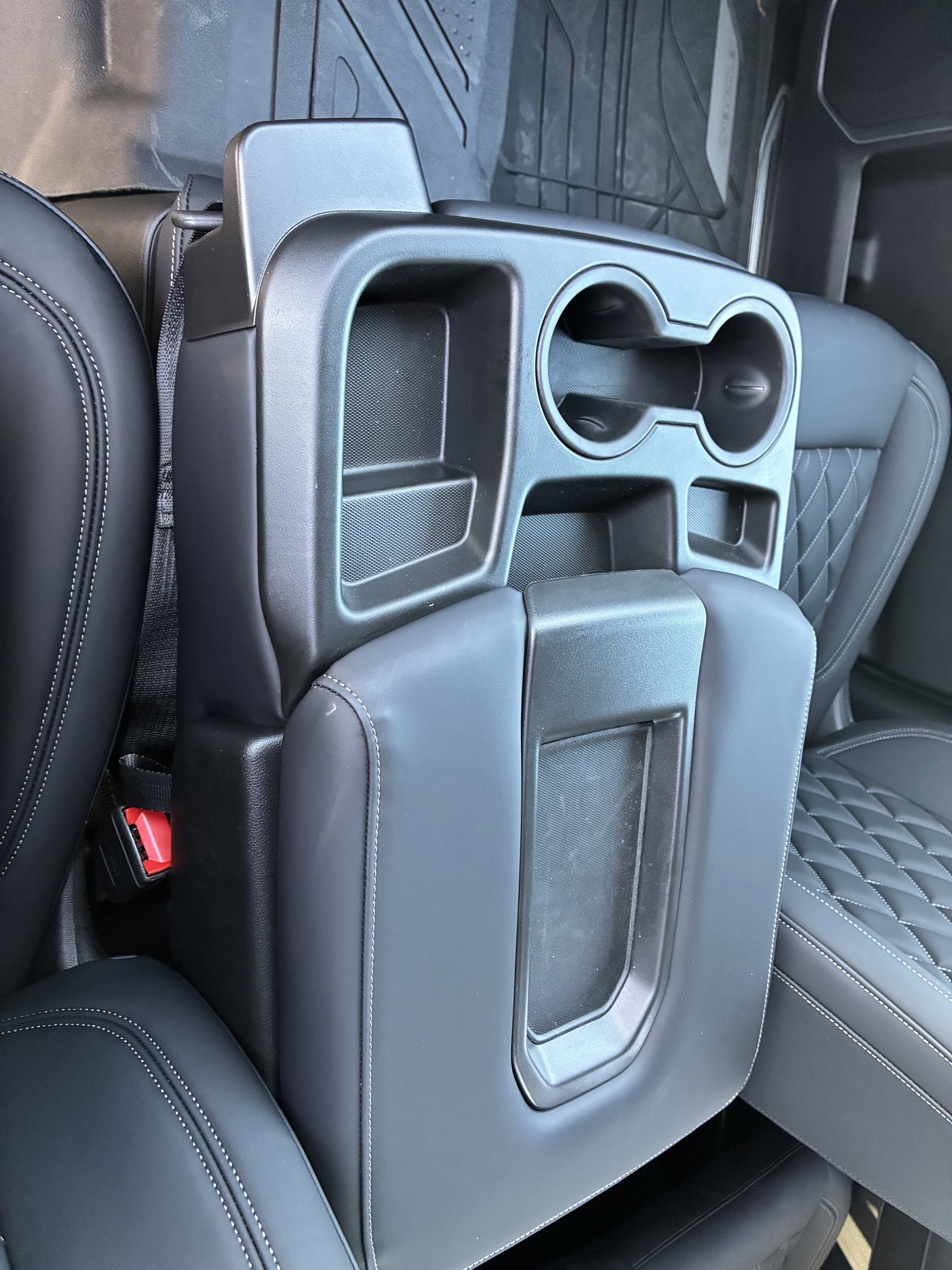Used 2025 Chevrolet Silverado 1500 RST w/ Protection Package AWD/4WD image 36