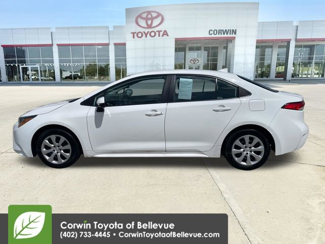 Used 2020 Toyota Corolla LE FWD video 2